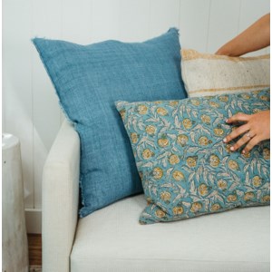 24X24 Lina Linen Cushion, Arctic Blue